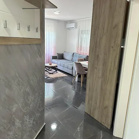 Romantika 1 Appartement Ostrovo