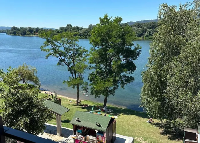 Romantika 1 * Ostrovo